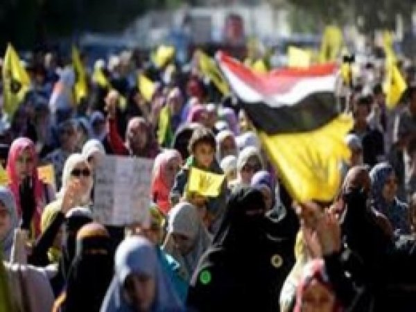 Mısır'da Darbeye Destek Veren Cephede Bölünme 