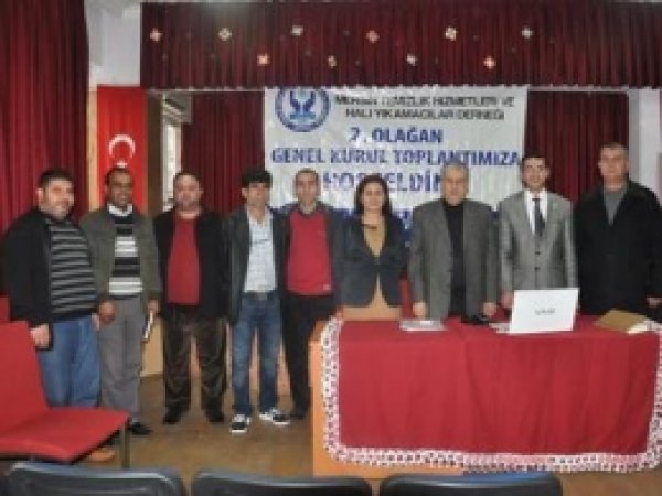 Temizlikçiler Eski Başkanlarını Seçti 