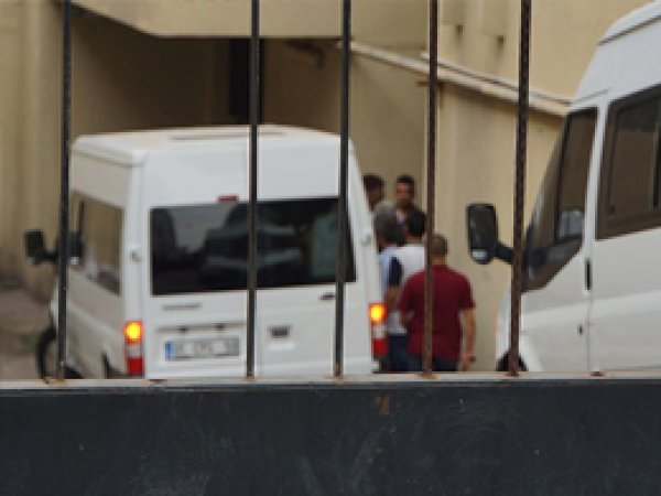 Antalya'da 7 Polis Tutuklandı