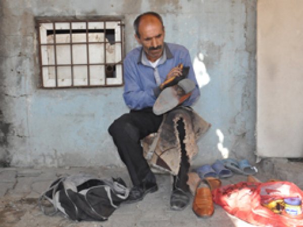 PKK'nin Engelli Aileyi Mağdur Ettiği İddiası
