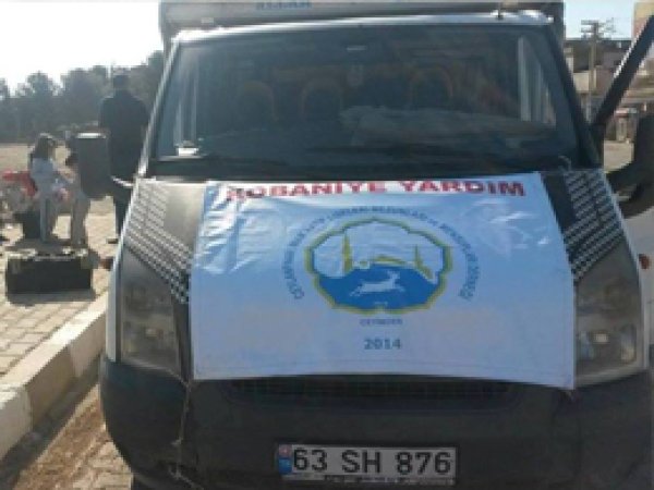 İmam Hatiplilerden Kobanili Ailelere Yardım 