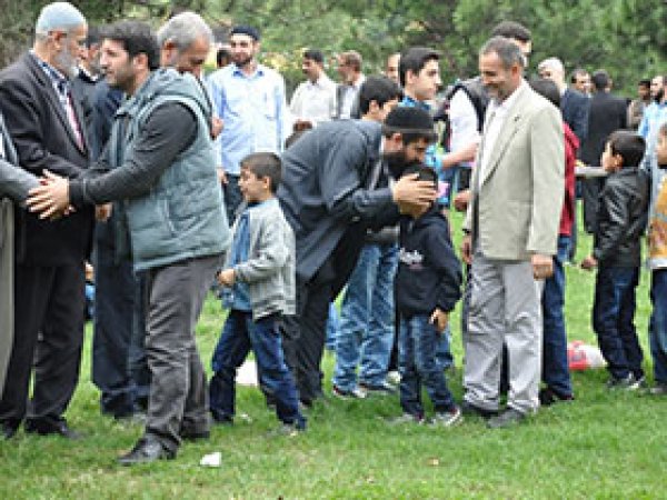 İstanbul Peygamber Sevdalıları Bayramlaştı 