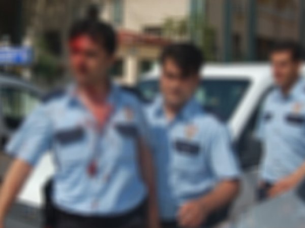 Batman'da 3 Polis Darbedildi