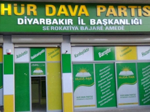 Diyarbakır'da HÜDA PAR'a Silahlı Saldırı