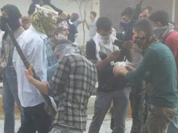 Bölgenin PKK'ye Teslim Edildiğinin Görüntüleri