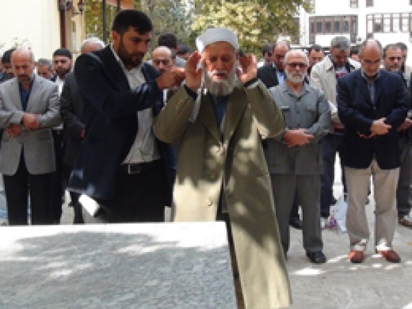 İzmit'te Şehitler için Gıyabi Cenaze Namazı