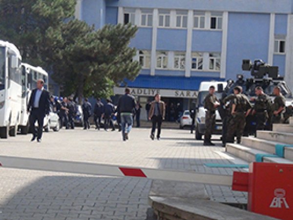 Emniyet Saldırısı Zanlıları Hakim Karşısında