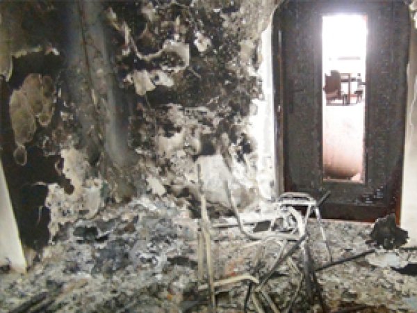 PKK'liler, Kadınların Meslek Edindiği Kursuda Yaktılar 