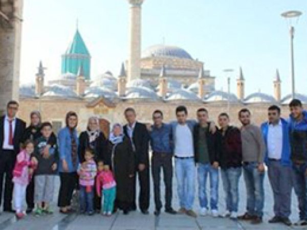 İşitme Engelliler Kulübü Üyeleri Konya Gezisinde 