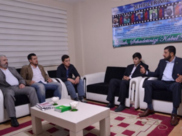 Saadet Partisi, HÜDA PAR'ı Ziyaret Etti 
