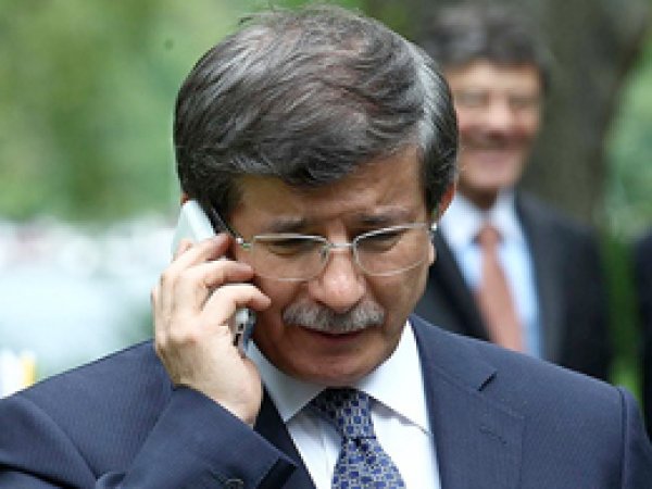 Davutoğlu Yasin Börü'nün Babasını Aradı 