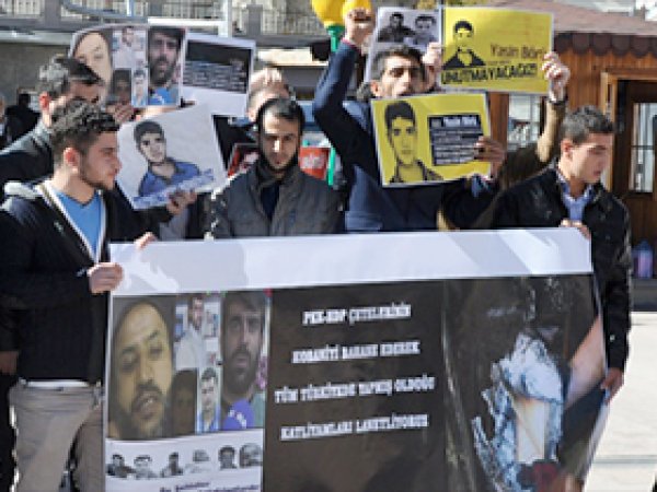 'PKK Yandaşları Budistleri Gölgede Bıraktı'