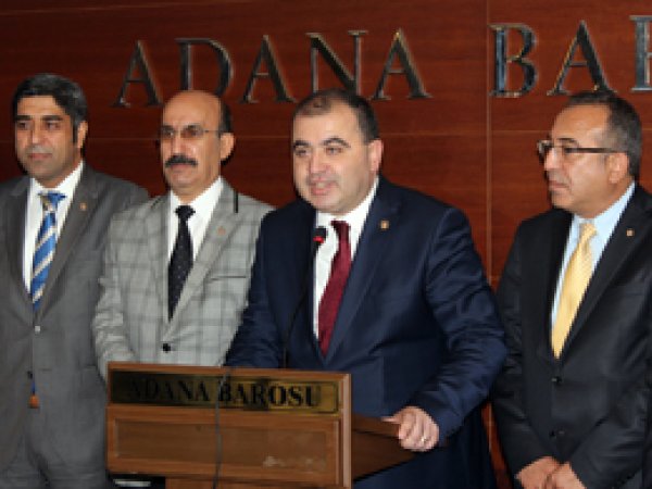 Adana Baro Başkanı Mazbatasını Aldı 