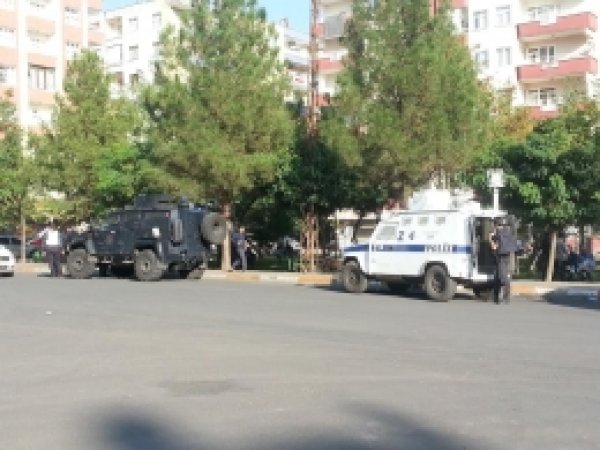 Diyarbakır'da Silahlı Kavga 