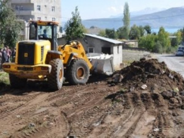 Tatvan'da Yeni İmar Yolları Açılıyor 
