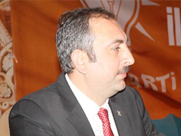 'Anlı Secdeli Kürtlerden Rahatsız Oluyorlar'