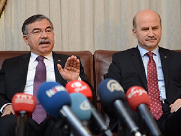 'Bizim Sağladığımız Özgürlükle Taş Atıyorlar'