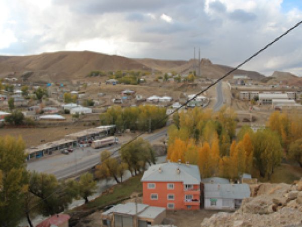 Güzelsu Mezarlığının Hali İçler Acısı 
