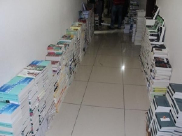 Taklit Ürün Baskınında 15 Kişi Gözaltına Alındı 