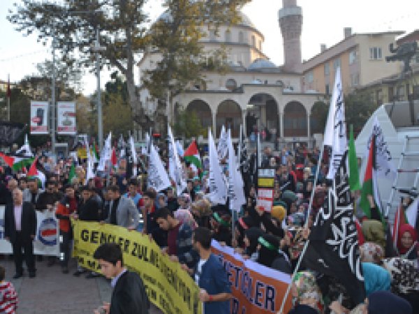 Bursa'dan İsrail'e Lanet Yağdı 