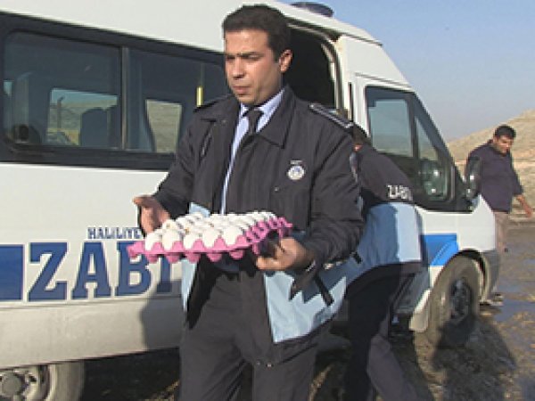 Zabıtalar Yenişehir Mahallesini Denetledi