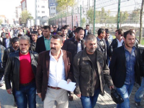 Ekmeksiz Kalmamak için Yürüdüler 