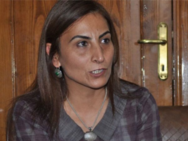 'Ben Alevi ve Sol Bakan Birisiyim'