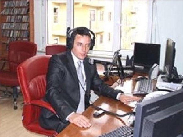 Diyarbakır'da Bir Polis Evinde Ölü Bulundu 