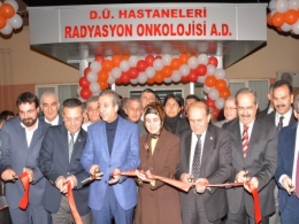 Kanserle Mücadelede 'TOMOTERAPİ' Diyarbakır'da 