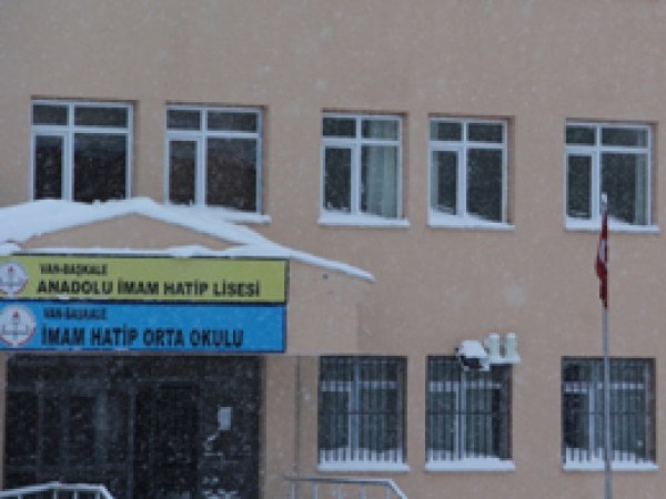 Kaybolan İHL'li 3 Kız'dan 12 Gündür Haber Yok