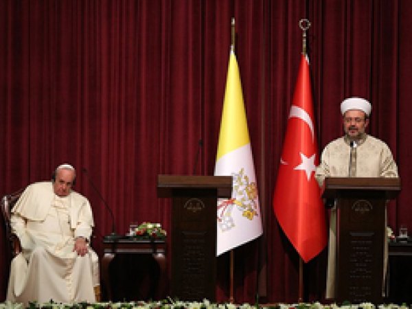 'Medya Müslümanlığa Saygısızlık Ediyor'