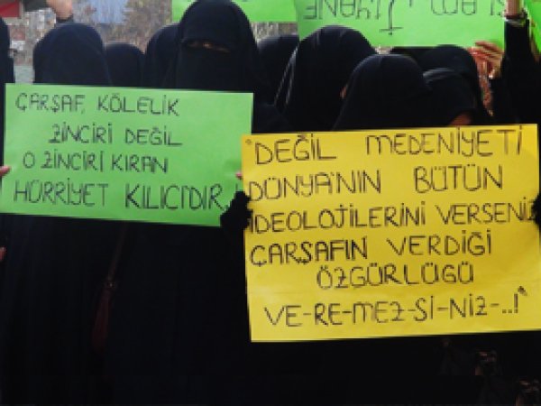 Tesettüre Yapılan Hakaret Bingöl'de Kınandı