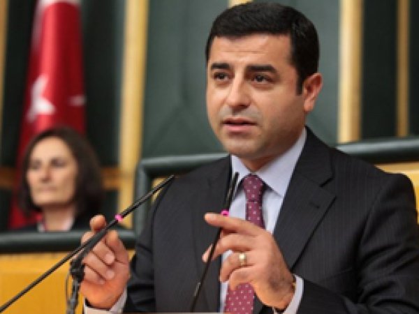 Demirtaş'tan Seçim Barajı Önerisi