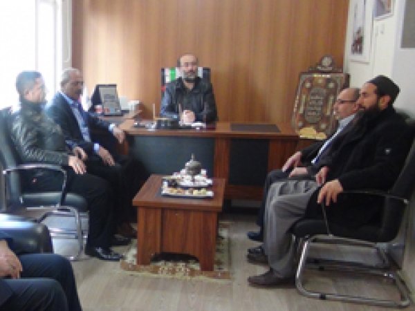 HÜDA PAR Heyeti İHH'yı Ziyaret Etti