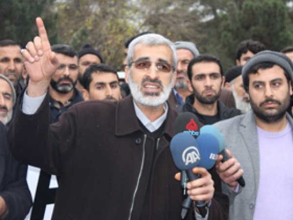 Polisin Dağılın Tehdidine Tepki
