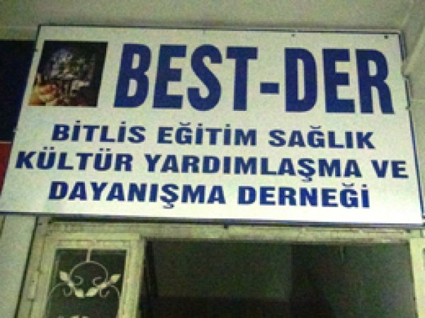 BEST-DER Fakirlerin Yüzünü Güldürdü
