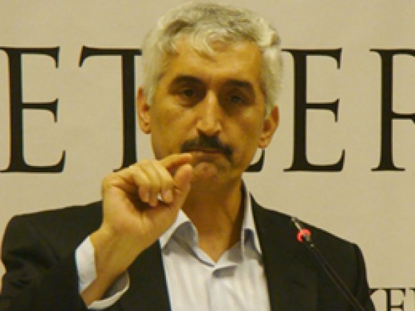 Bizi dosdoğru kılacağımız namazlar kurtarır