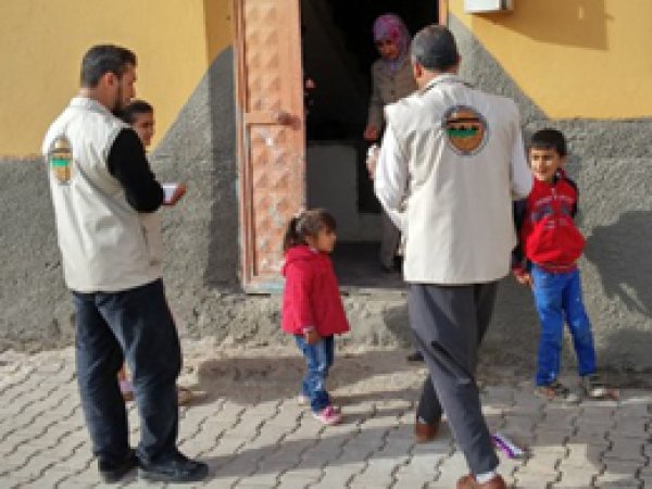 Selam Der ihtiyaç sahiplerini sevindirdi
