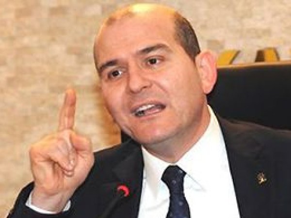 'Gülen mezarlıkta ıslık çalıyor'