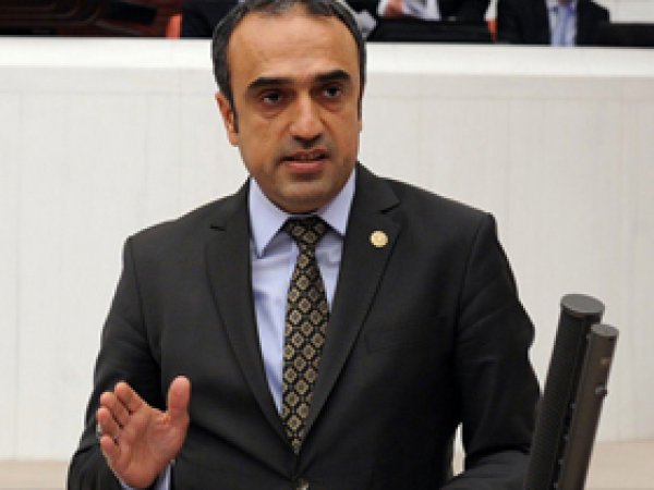 'YPG Müslüman Kürtleri katlediyor'