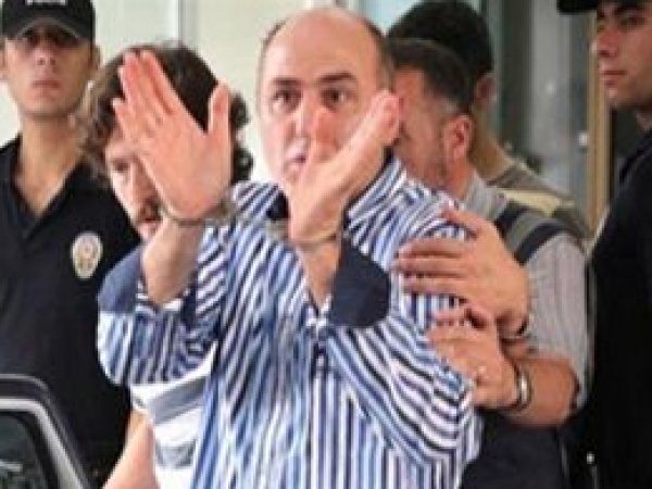Polis müdürlerinin mahkemesi yarına kaldı