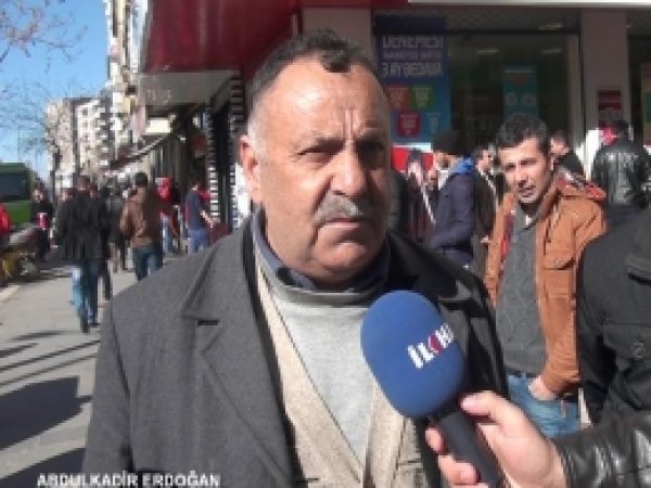 Telefon Dinlemelerine Halktan Tepki 