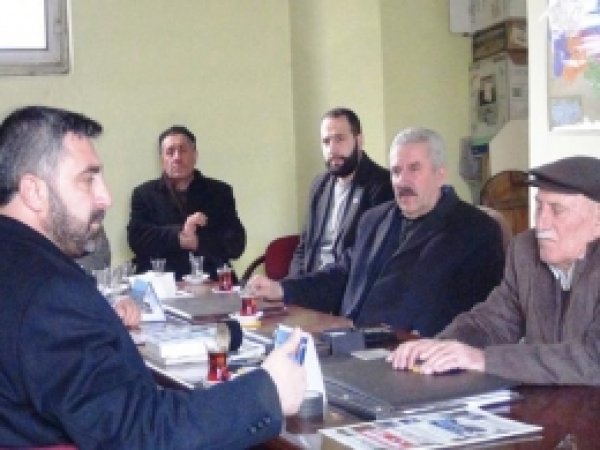 'Hizmet Anlayışlı Bir Belediyeciliği Ön Görüyoruz'