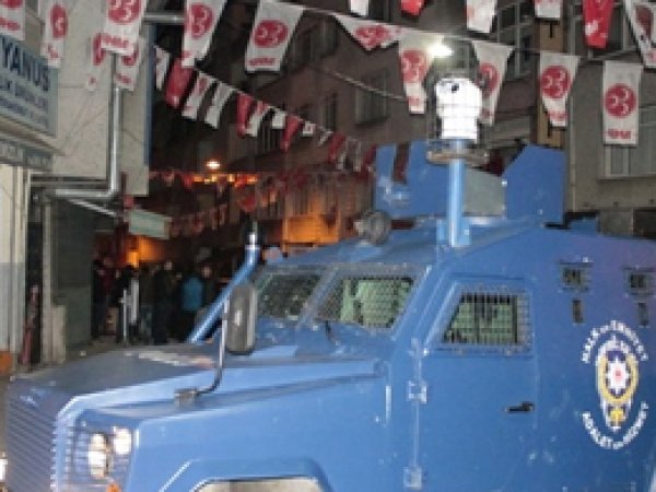 MHP'nin Seçim Bürosuna Molotoflu Saldırı