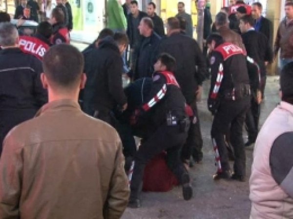 Mersin'de Müşteri Kapma Kavgası 