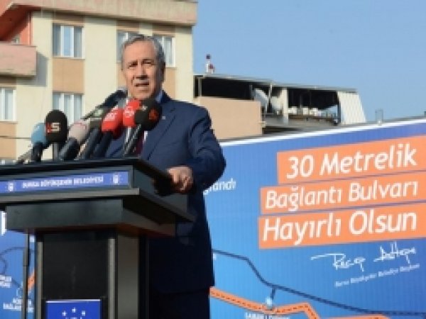 Arınç: Ezan İçin Ara Verdik, Seni mi Dinleyeceğiz? 