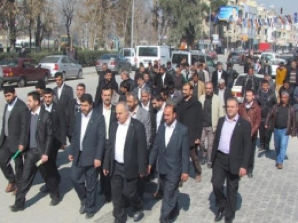 HÜDA PAR Birecik Esnafını Ziyaret Etti 