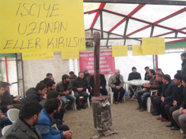 Mustazaflar'dan Mağdur İşçilerin Çadırına Ziyaret 