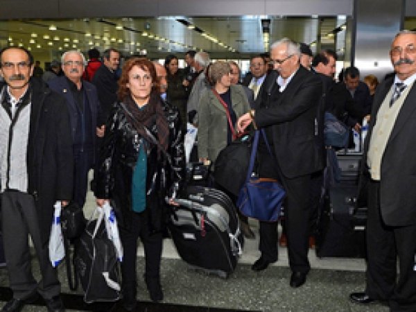 Alevi Dedeleri Umre'ye Gitti