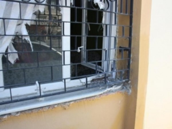 HÜDA PAR Üyesinin Evine Ses Bombası Atıldı 